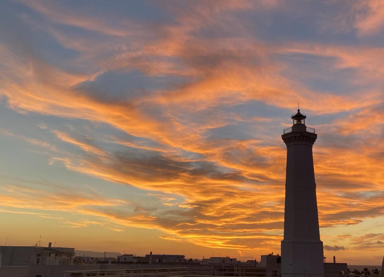 Апартаменты Sotto Il Faro Торре-Канне Экстерьер фото